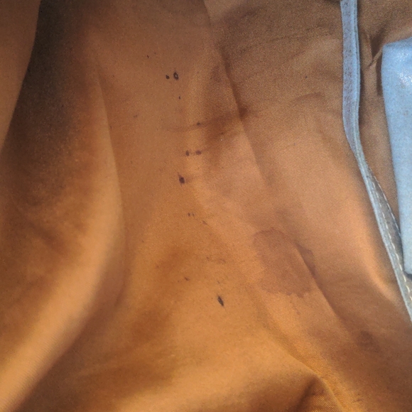 EXCLUSIVE Olivia Riegel Gold medium size handbag with satin interior - Picture 7 of 8